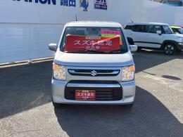 ワゴンRFX入荷しました！FM/AMラジオ付きCDプレーヤーやキーレスプッシュスタートシステム、衝突被害軽減ブレーキ、リアパーキングセンサーなどを装備した一台です！