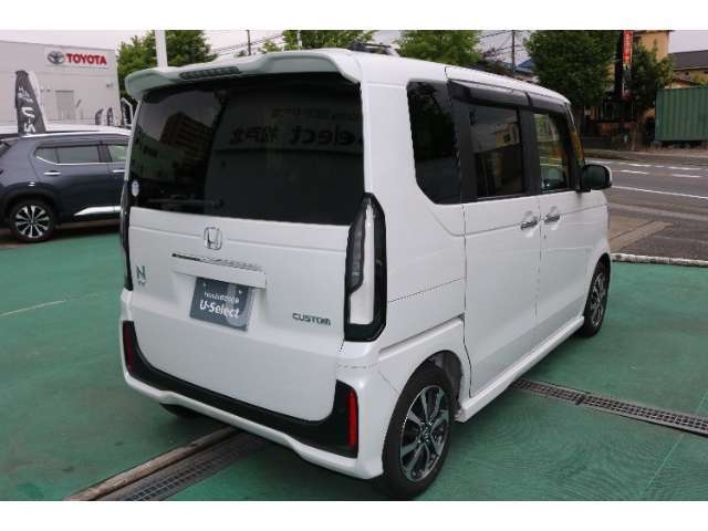 自社整備工場にてHonda車に精通したメカニックが徹底した納車整備を実施し、消耗した部品等は交換し記録簿に記載しますので安心してご使用いただけます。もちろん追加料金は頂きません◎