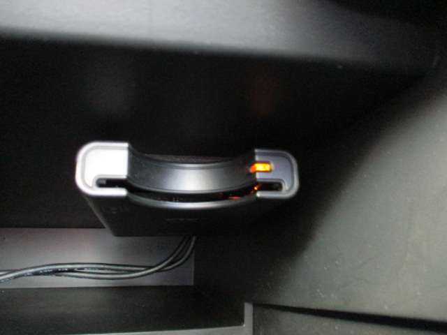 高速道路料金所で役に立つETC。