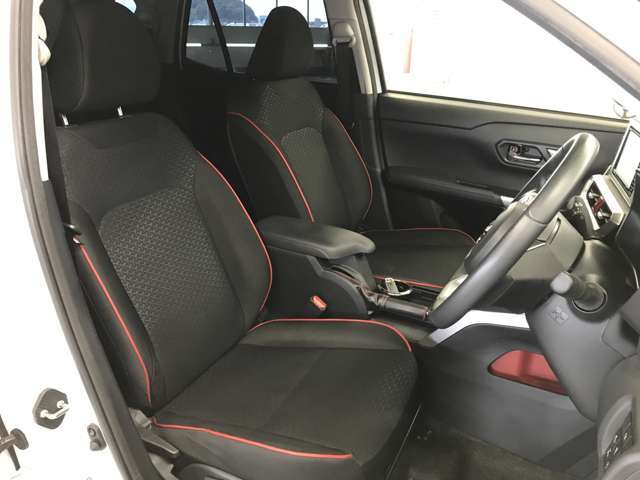 ★売り買いおトクのカーセブン♪程度良好おすすめの一台です☆☆ぜひ現車を見にカーセブンMEGA福井店へお越しください★
