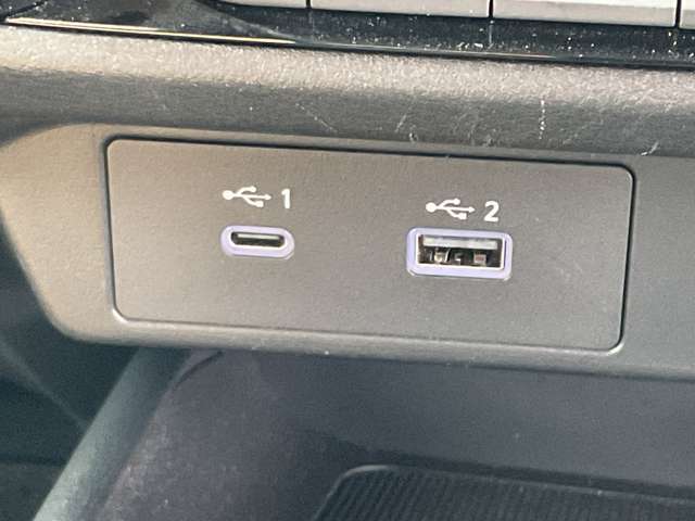 USBは有難い装備ですね。