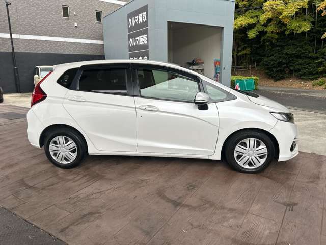 全国納車承ります♪（別途陸送費用）お気軽にお問い合わせくださいませ。