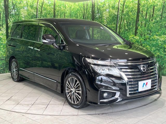 大好評のボディコーティング「弾スプラッシュコート」もご納車までに施工可能。通常のガラスコートと異なる、耐久年数6年の無機質ガラスコーティングが、ボディをキレイな状態に保ってくれます。