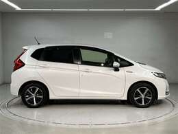 数ある販売店の中から、当店の展示車両をご覧頂きまして誠にありがとうございます。クレジット、残価販売、お客様に合った購入方法をご提案させて頂きます☆045-841-6122☆WEINS　U-Car港南日野インター☆