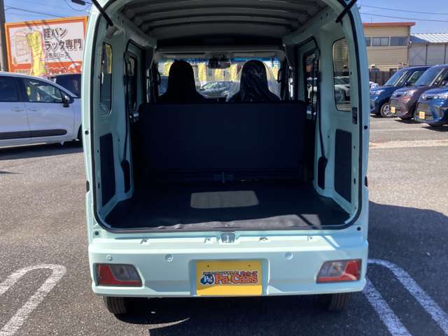 ☆自動車保険☆　保険も取り扱っておりますので、当社にて一括でお車の手続きができます！是非お任せ下さい！