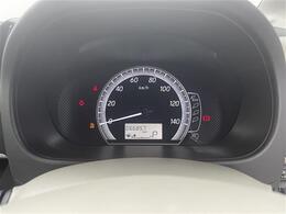 【スピードメーター】メーターがシンプルで見やすく運転しやすいですね！