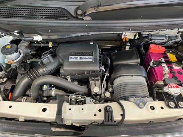 親切・丁寧な専門メカニックスタッフが応対！・車検・点検整備・事故等の修理などアフターサービスも安心。お車のカスタマイズもネクステージのサービススタッフまでご相談ください！