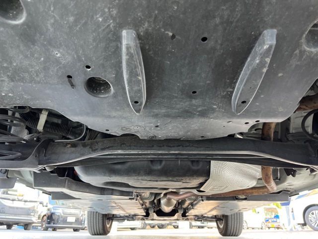 下回りがきれいなうちに、防錆加工の施工がオススメ。降雪地域はもちろん、沿岸部にお住いの方や、趣味でマリン・ウィンタースポーツをされる方にご好評いただいております。