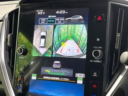 【マルチテレインモニター】車のフロントやサイドのカメラ画像を同時にモニター表示することで、悪路や狭い道を走行時でも周囲の状況確認ができ安心！本格SUVにうれしい装備です♪