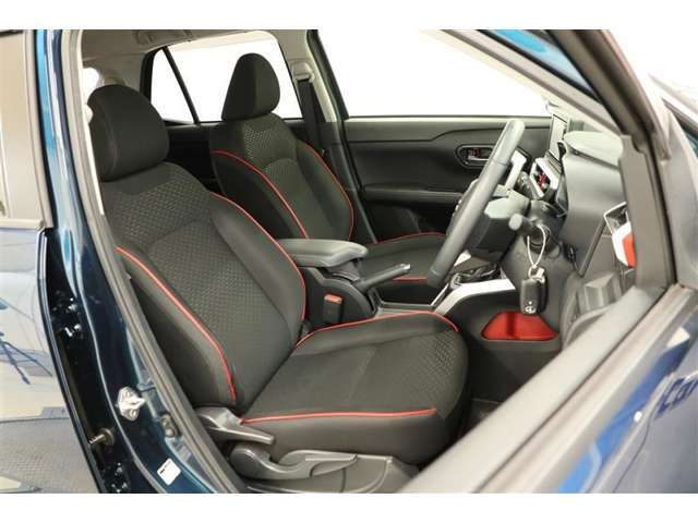 C・A・W抗菌・防臭チタニア施工済みです。車内全体に抗菌・防臭効果を持つ特殊な微粒子をコーティングし、雑菌が増えるのを抑え、臭いをつきにくく残りにくくし車内の爽やかさを長期間保つシステムです。