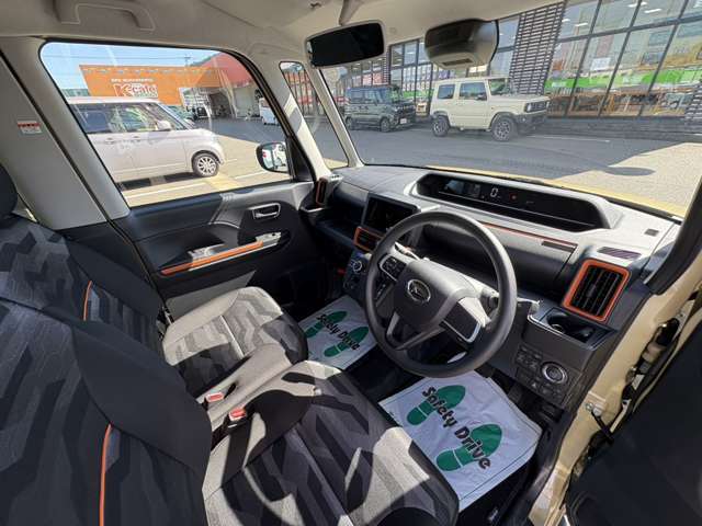 ケイカフェでは、快適なカーライフを過ごしていただくためにオイル交換～定期点検や車検整備なども実施。国土交通省トップランクの指定工場6拠点、認証工場1拠点の体制で高いクオリティの整備を実施しております。