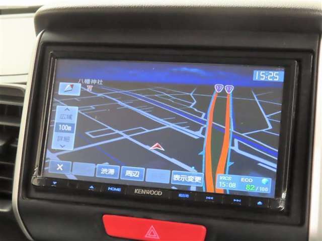 ケンウッド製7インチメモリーナビを装備しております。