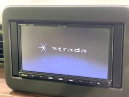 【ナビゲーション】目的地までしっかり案内してくれる使いやすいナビ。Bluetooth接続すればお持ちのスマホやMP3プレイヤーの音楽を再生可能！毎日の運転がさらに楽しくなります！！