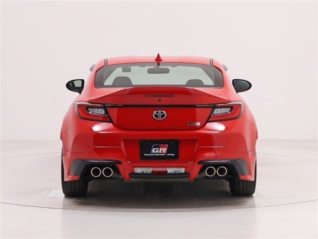 掲載車両は全て1年間・走行距離無制限の中古車保証付き！別途料金にて保証期間を最長3年（基本1年＋延長2年）まで延長可能です！！　保証修理は全国のトヨタ販売店にて対応可能です♪