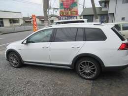 ご購入後の車検や整備、アフターメンテナンスもお任せ下さい！経験豊富な整備士がお客様の愛車の整備をさせて頂きます。お気軽にお声掛け下さい。また、下取りも強化中です。