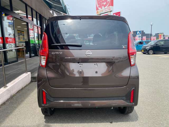 お客様にお気に入りのお車を安心して長くお乗りいただくために、ケイカフェは最長10年間、325項目以上をカバーするワイド保証プランをご用意しております。月々約332円でご加入いただけますのでぜひご検討下さい！