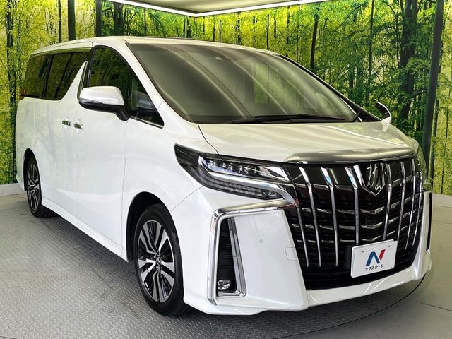 大好評のボディコーティング「弾スプラッシュコート」もご納車までに施工可能。通常のガラスコートと異なる、耐久年数6年の無機質ガラスコーティングが、ボディをキレイな状態に保ってくれます。