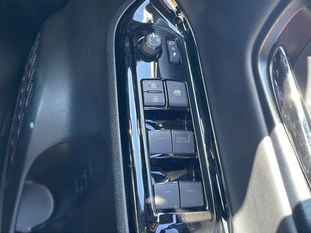 みなさまのお車選びのお手伝いをさせてください！スタッフ一同心よりご来店、お問い合わせをお待ちしております！