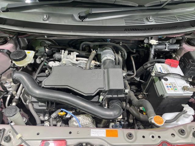 親切・丁寧な専門メカニックスタッフが応対！・車検・点検整備・事故等の修理などアフターサービスも安心。お車のカスタマイズもネクステージのサービススタッフまでご相談ください！