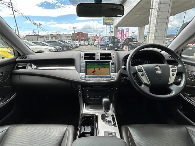 気になる車はすぐにお問い合わせください！画面右側の0066から始まる無料ダイヤルからお問い合わせ下さい！専門スタッフがお車のご質問にお答えいたします！