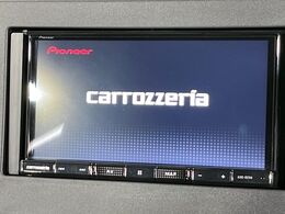 【ナビゲーション】目的地までしっかり案内してくれる使いやすいナビ。Bluetooth接続すればお持ちのスマホやMP3プレイヤーの音楽を再生可能！毎日の運転がさらに楽しくなります！！