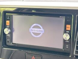 【純正ナビ】人気の純正ナビを装備。オーディオ機能も充実しており、Bluetooth接続すればお持ちのスマホやMP3プレイヤーの音楽を再生可能！毎日の運転がさらに楽しくなります！！