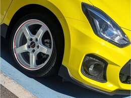 日本全国どこでも納車致します。遠方でご来店が困難な場合でも担当者がしっかりとご説明致します。お気軽にお問い合わせ下さい。