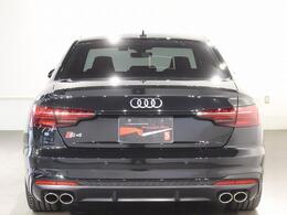現在お乗りのお車、国産車・輸入車問わず下取りはもちろん可能です。増車やお乗り換えをご検討のお客様は是非、一度当店の認定中古車担当スタッフまでご相談くださいませ。