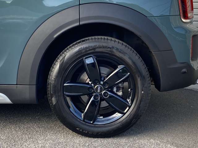 ご要望に頂ければ、ご希望のお写真もお送り致します。