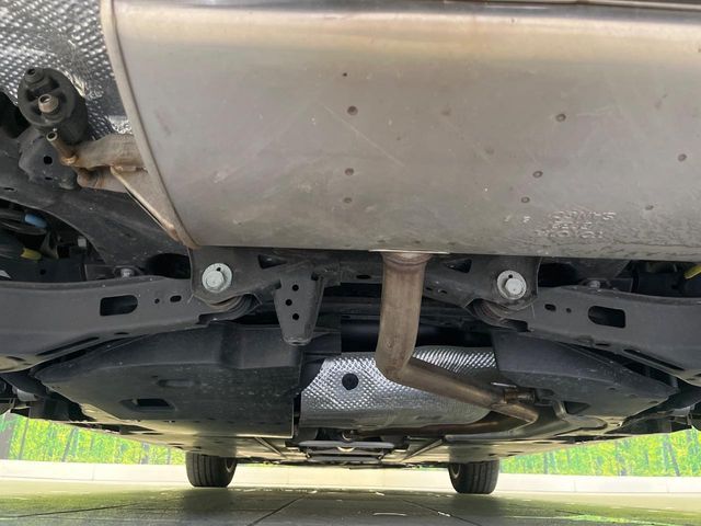 下回りがきれいなうちに、防錆加工の施工がオススメ。降雪地域はもちろん、沿岸部にお住いの方や、趣味でマリン・ウィンタースポーツをされる方にご好評いただいております。