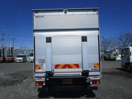 荷台内寸L6350mm×W2170mm×H2150mm　問い合わせ番号【6580】