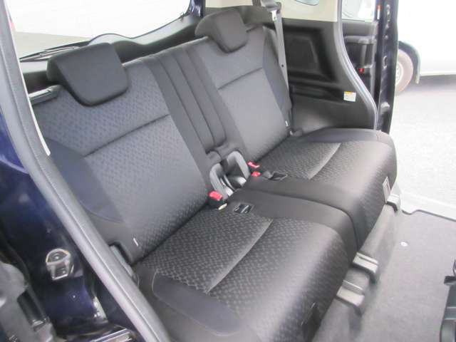 万一、お出かけ先で故障しても全国の三菱自動車販売会社での保証修理が可能です。