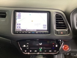 ワイド画面のナビゲーションはフルセグTV、インターナビ対応のGathers純正メモリーナビを搭載しています。Bluetoothオーディオ機能がありますので、スマートフォンなどの音楽も再生できます。