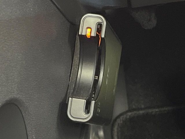 ●ETC車載器（アンテナ分離型音声案内タイプ）：お引き渡し時には再セットアップを実施後、お渡しいたします。マイレージ登録に関してもお気軽にスタッフまでお尋ねください。