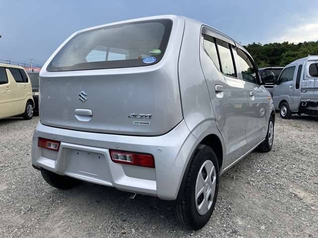 ☆当社でお買い上げのお車は10年間エンジンオイルの無料交換プランがあります☆