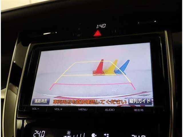 ☆バックモニター付。後退時にはナビの画面が後方視界を映し出してくれますので非常に便利ですよ(^^♪