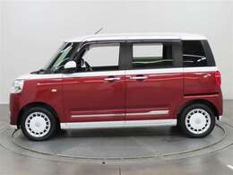 内外装に加えエンジンルームを徹底クリーニングする「まるまるクリーニング」を実施済み！