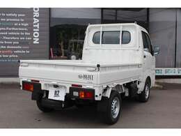 ■コーナーセンサー(フロント2個/リヤ4個)■VSC＆TRC■AM/FMラジオ■登録済み未使用車■ワンオーナー