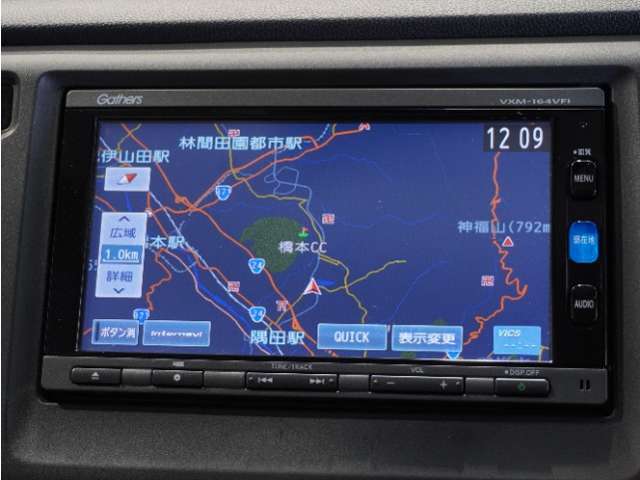 【ナビゲーション】起動までの速度と地図を検索する速度が最大の魅力。初めての道でも安心・快適なドライブをサポート出来ます。操作も簡単で、ストレスフリーなドライブを提供。