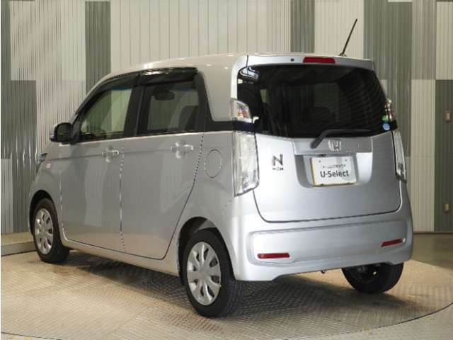 色々なお店で販売しているHonda車ですが、アフターサービスも全てお任せ頂けるのは「HondaCars正規販売店」だけ！ご納車後もお住まいの地域の販売店にて　アフターサービスをお任せいただけます。
