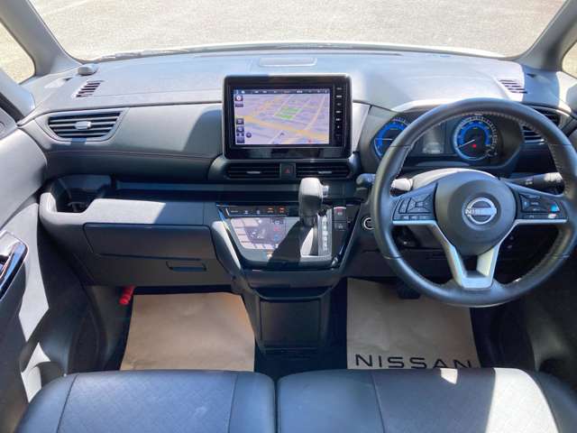 車体、内装きれいなお車です！自分好みの内装にするのもワクワクしますね♪