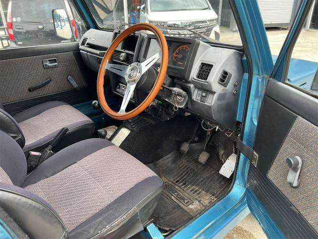 ユーザー様より直接買い取りを行った車を値段を可能な限りお安くご提供させて頂いております。在庫期間が1か月も店頭にないお車も多数あるため、ご検討の方はお早めにご連絡頂けますと幸いです。