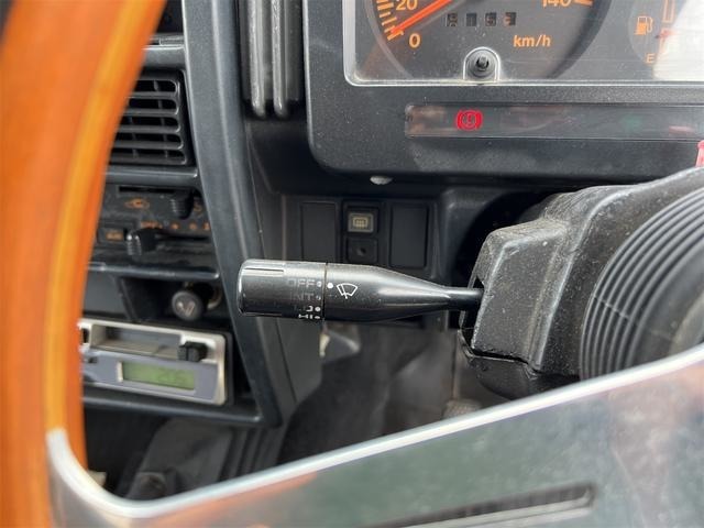 ユーザー様より直接買い取りを行った車を値段を可能な限りお安くご提供させて頂いております。在庫期間が1か月も店頭にないお車も多数あるため、ご検討の方はお早めにご連絡頂けますと幸いです。