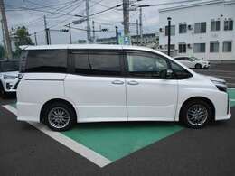 店頭にて既に成約となっている場合もありますので、まずはお電話にて在庫の確認をお願いします。【0178-22-2237】