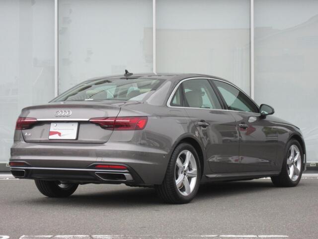 Audiが指定する独自の条件を全て満たした車だけが、認定資格を持つテクニシャンの手による100項目にも及ぶ点検・整備のプロセスを受け、お客様のもとへ届けられます。