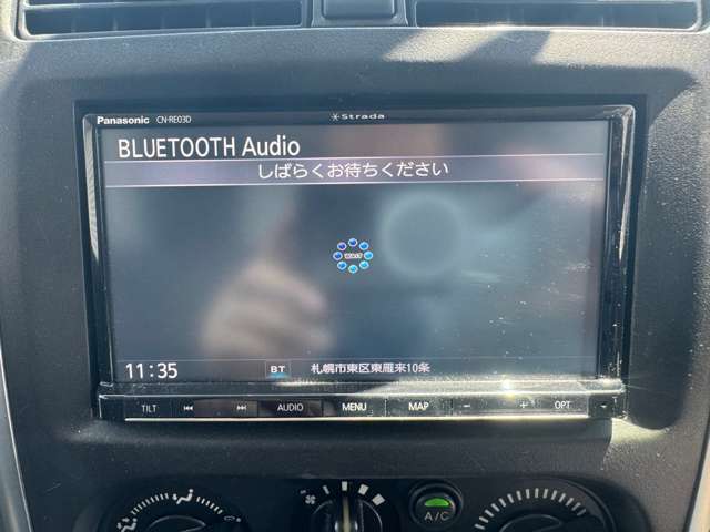 ナビもパナソニックストラーダナビです。Bluetoothも付いています