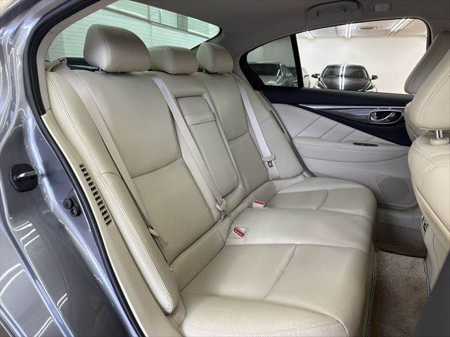 ☆運転席側2列目シート