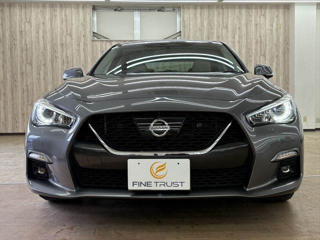 当社自慢のお車です。装備・機関系チェック済み♪横にこの車のセールスポイントを、写真と説明でアピールしてあります♪まずはご覧になってください。