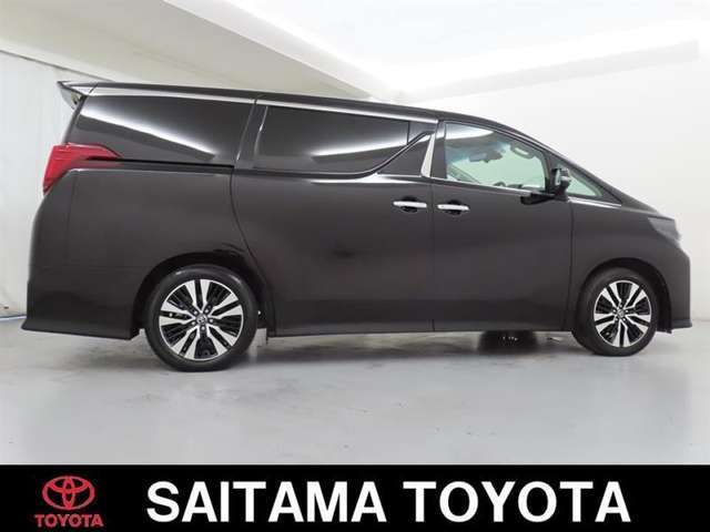 トヨタの「ロングラン保証」付き。メ-カ-を問わず、走行距離無制限、埼玉トヨタで中古車をお買い上げいただいたお客様に安心で快適なカ-ライフをお約束する1年間の保証です。有料で延長もできます。