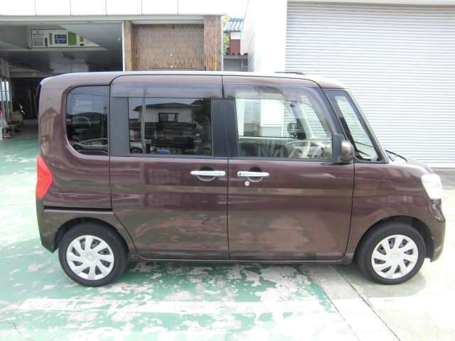 自動車保険も取り扱いしております。お車ご購入の際はお気軽にご相談ください。